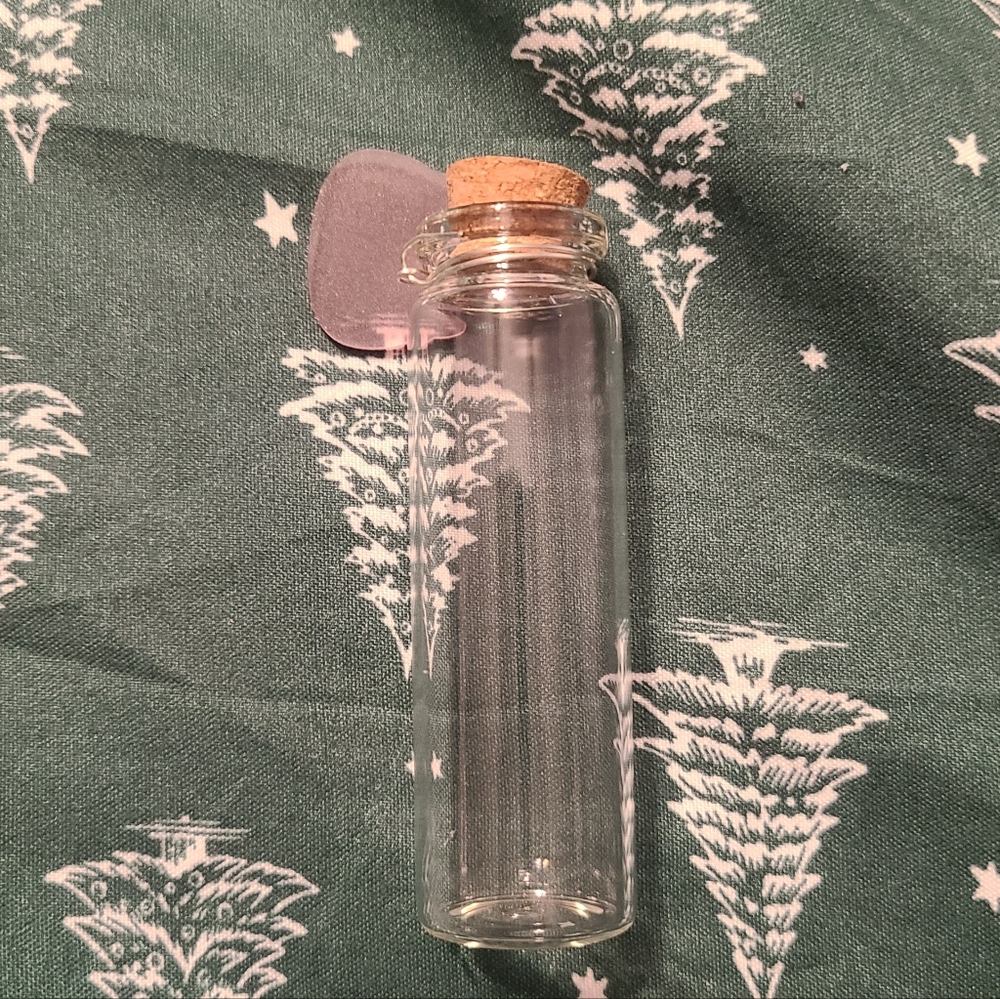 Cat Whisker Holder Keepsake